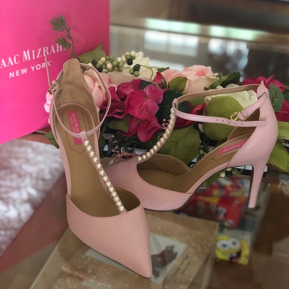 Isaac Mizrahi Luna Dress Pump, Pink Blush Leather - Picture 1 of 6